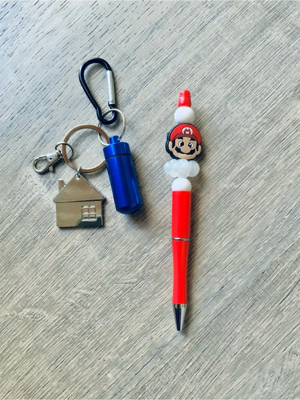 NEW📚Homemade Crafted Mario Beaded Pen w/ Keychain OS